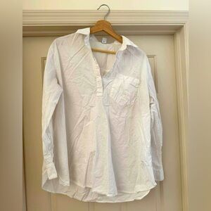 Old Navy White Button Down Maternity Shirt Size M